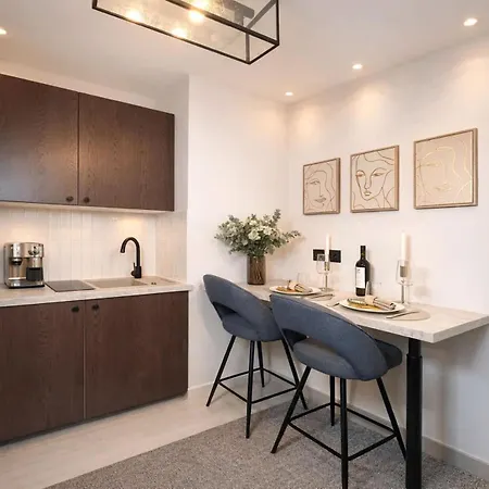 Montparnasse Deluxe For 3 Apartment